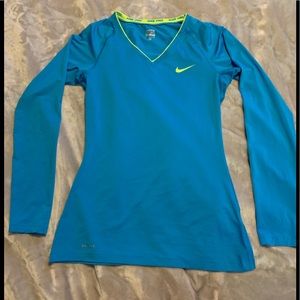 Nike Women’s Dry-fit long sleeve size S blue with green accents